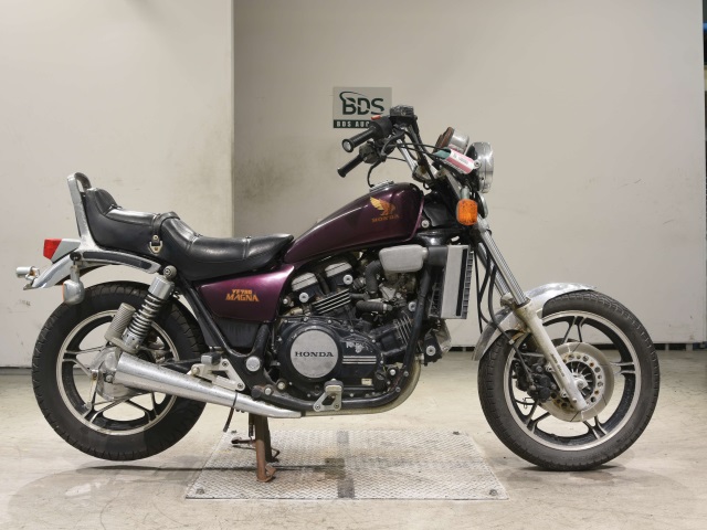 Honda MAGNA750 1982