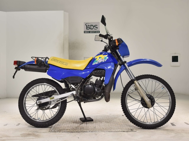 Suzuki TS50