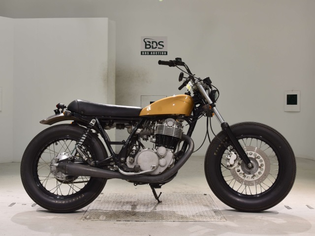 Yamaha SR400 2001