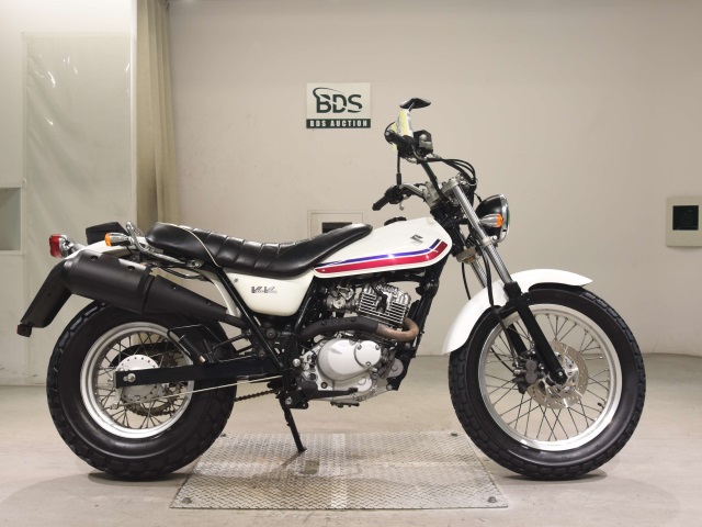 Suzuki VAN VAN 200 2011