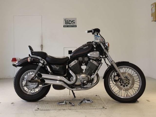 Yamaha VIRAGO XV400 1990