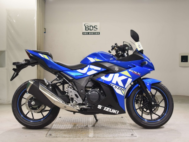 Suzuki GSX250R
