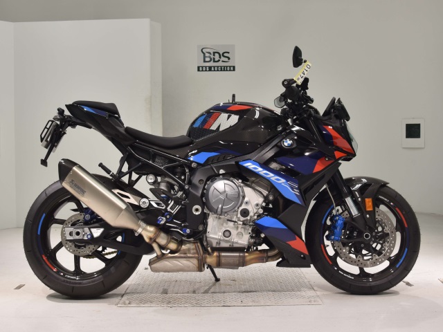 BMW M1000R 2024