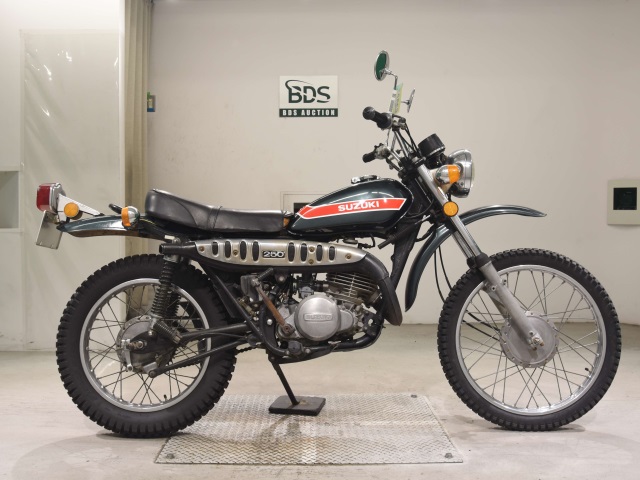 Suzuki TS250