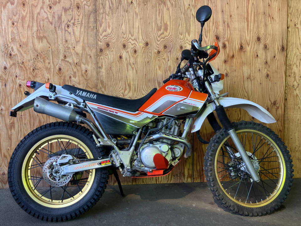 Yamaha SEROW XT225 2000