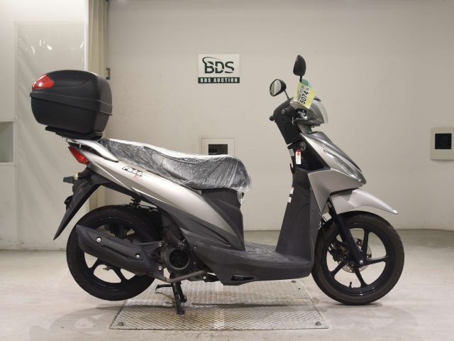 Suzuki ADDRESS V110