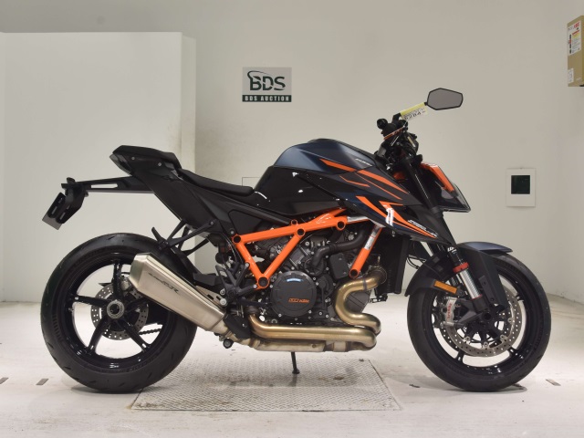KTM 1290 SUPERDUKE R 2023
