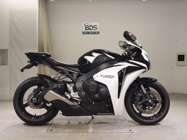Honda CBR1000RR 2010