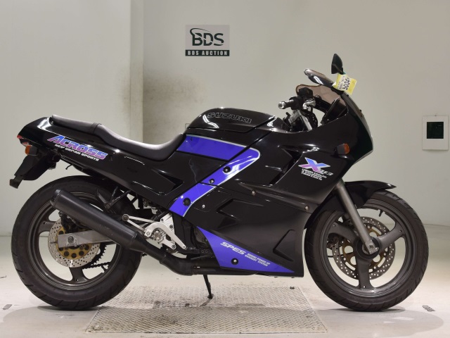 Suzuki ACROSS