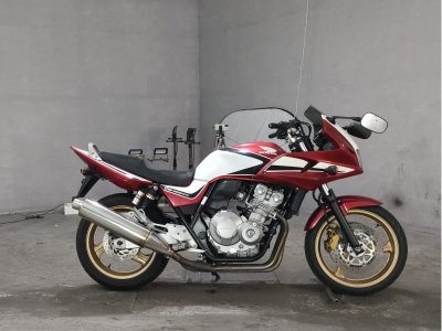 Honda CB400SFVA 2010