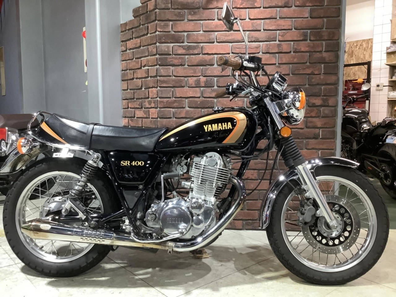 Yamaha SR400 2007