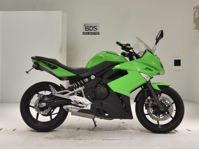 Kawasaki NINJA400R 2011