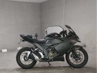 Suzuki GIXXER250