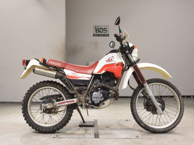 Yamaha SEROW XT225 1987