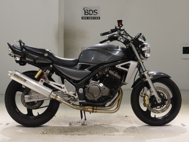 Kawasaki BALIUS ZR250 2006