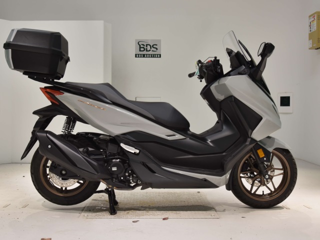 Honda FORZA 2023