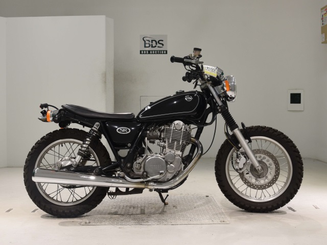 Yamaha SR400 2009