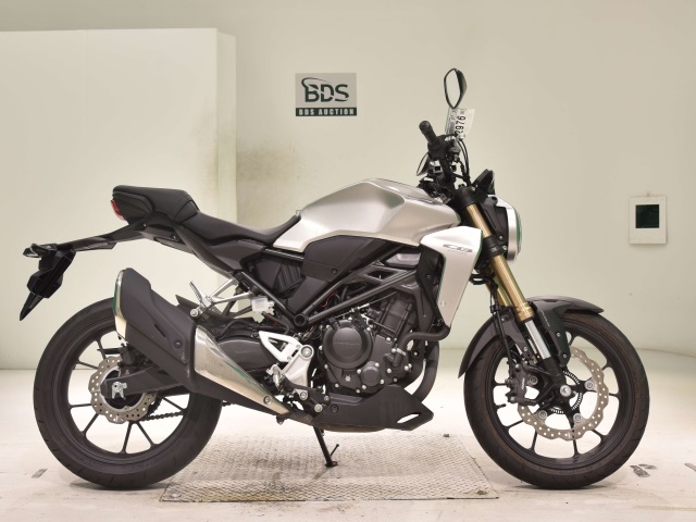 Honda CB250RA 2019