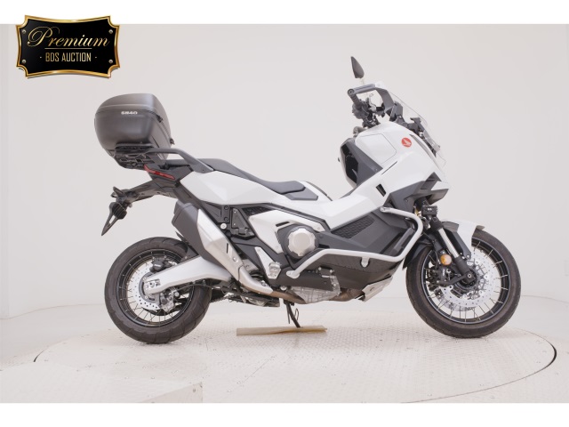 Honda X-ADV750 2025