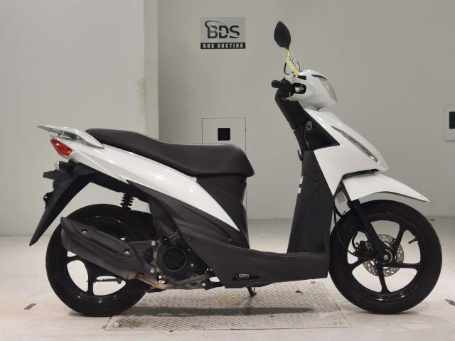 Suzuki ADDRESS V110