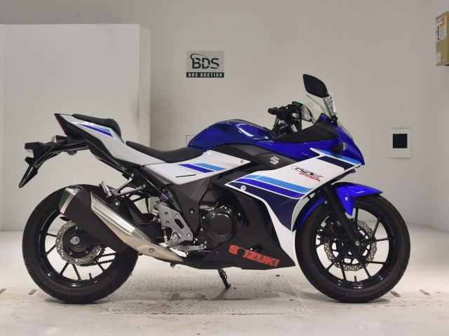 Suzuki GSX250R