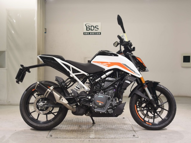 KTM 390 DUKE 2025