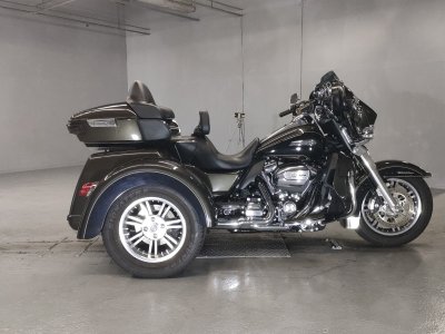 HD ELECTRA GLIDE FLHTCU1870 TRIKE 2021
