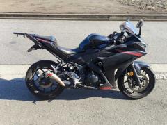 Yamaha YZF-R25 2015