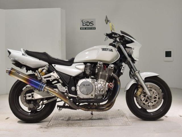 Yamaha XJR1300 1998