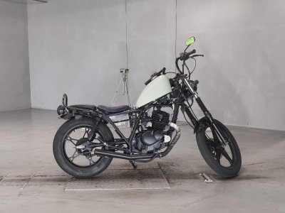 Suzuki GN125H