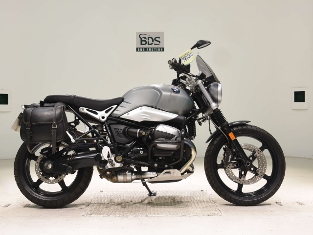 BMW R NINE T PURE 2021