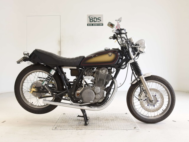 Yamaha SR400 2001