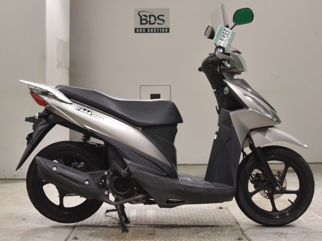 Suzuki ADDRESS V110
