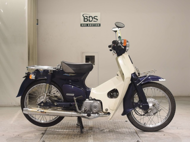 Honda C90 2002