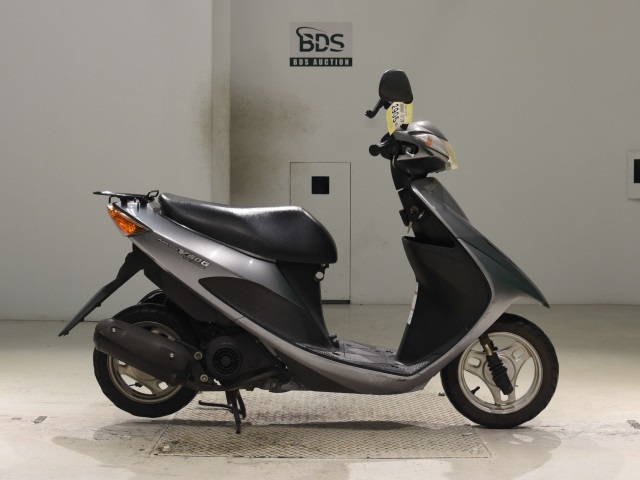 Suzuki ADDRESS V50
