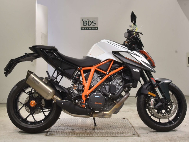 KTM 1290 SUPERDUKE R 2019