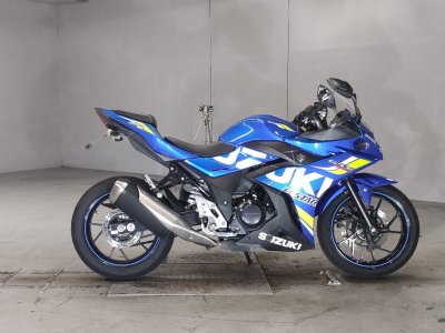 Suzuki GSX250R