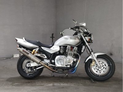 Yamaha XJR1300 1999