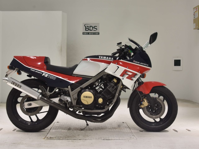 Yamaha FZ750 1986