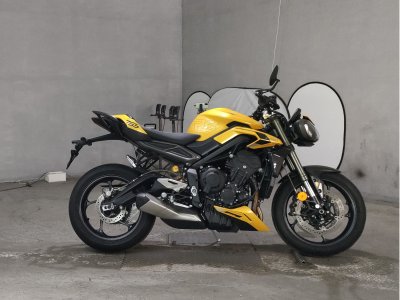 Triumph STREET TRIPLE RS 2023