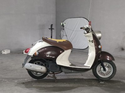 Yamaha VINO50 2005