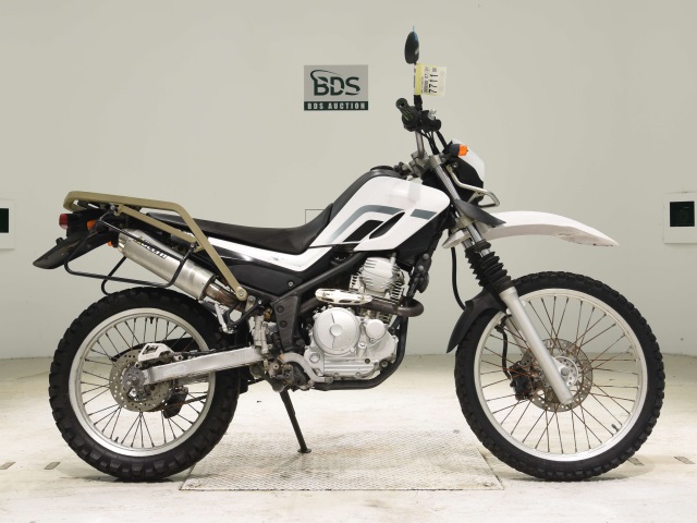 Yamaha SEROW XT250 2005