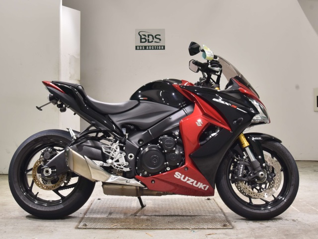 Suzuki GSX-S1000F 2016