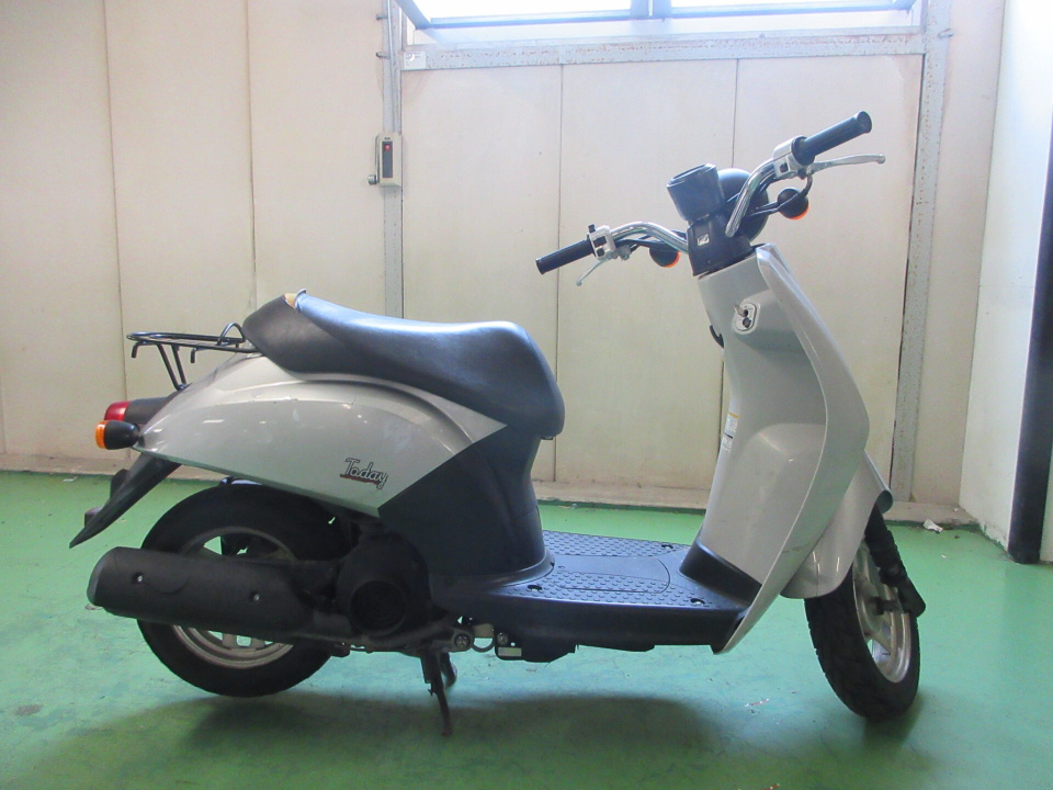 Honda TODAY 2004