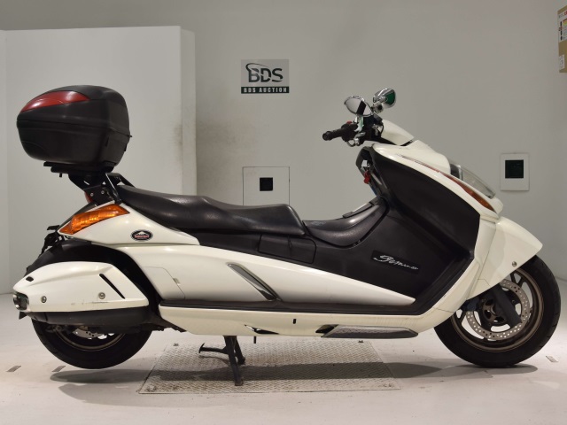 Suzuki GEMMA250