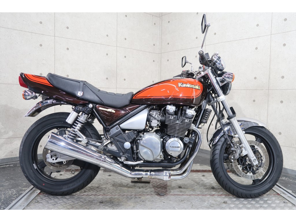 Kawasaki ZEPHYR400 2009