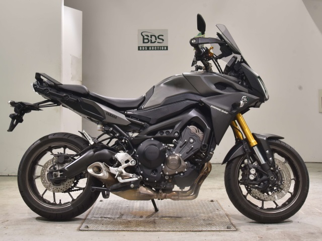 Yamaha MT-09 TRACER 2015