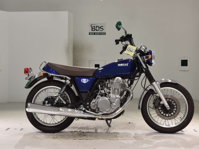 Yamaha SR400 2021