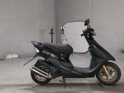 Honda DIO ZX 2000