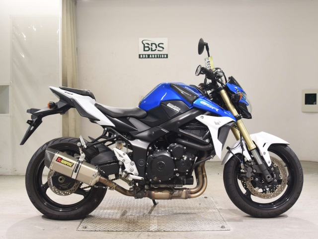 Suzuki GSR750A 2013